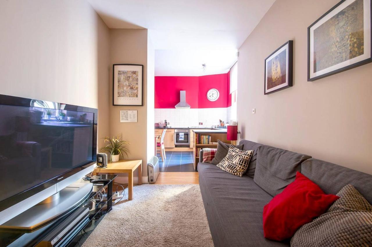 Joivy Amazing Location - Charming Apartment By The Edinburgh Castle! ภายนอก รูปภาพ